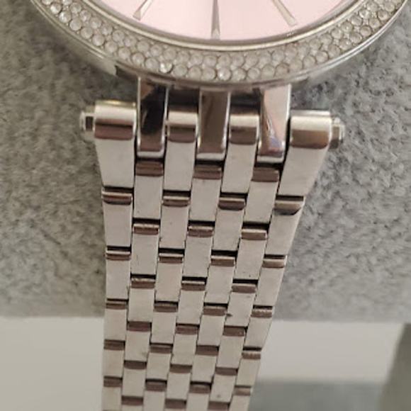 Michael Kors Women's Watch Darcy Silver Tone Pink Dial Crystals MK3352 39mm‎ - Picture 8 of 9